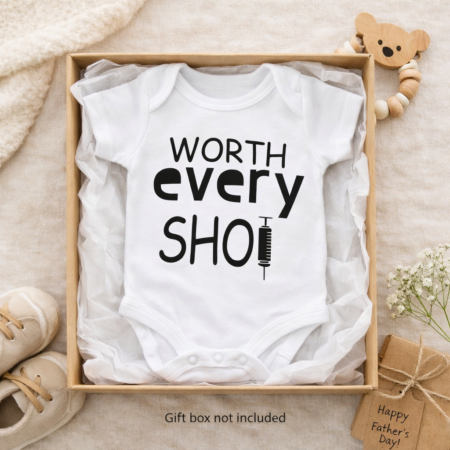 A white baby vest that says Worth every shot for IVF pregancyies and miracle babies